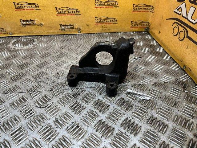 Кронштейн двигателя 4U1JG2 Renault Espace - Фото 1