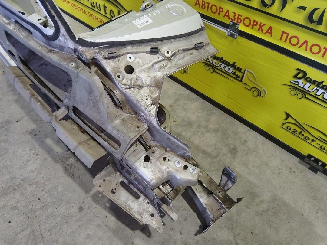 Четверть передняя правая TXF64L Renault Espace купить на авторазборке