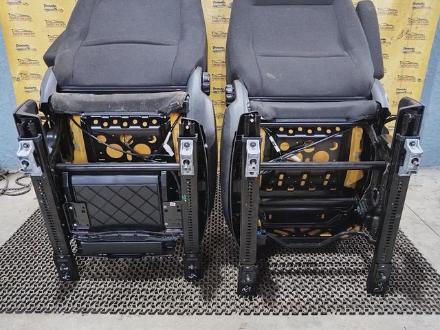 Сиденье переднее 41O40A Ford Galaxy undefined