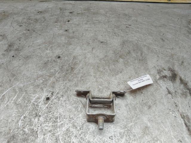 Петля крышки багажника HLK6HA Hyundai Getz купить на авторазборке