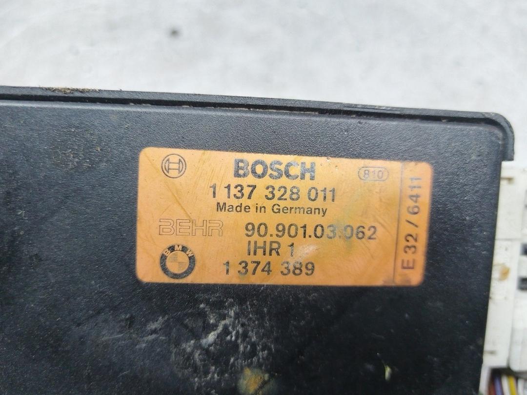 Блок управления печки/климат-контроля 8YINSV BMW 7 E32 - Фото 5