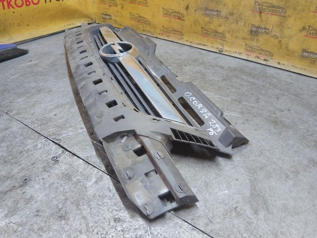 Решетка радиатора R4OY5O Opel Corsa купить с доставкой