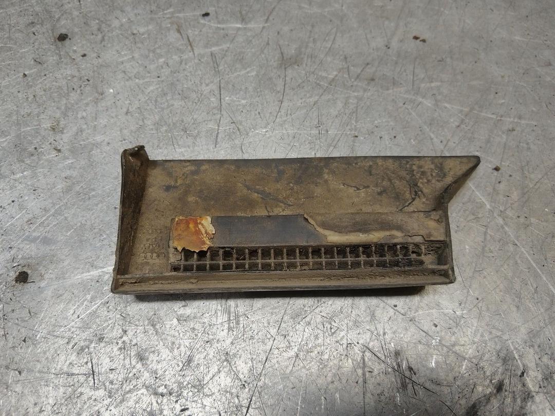 Молдинг крыла переднего левого RULMRH Audi 80 - Фото 2