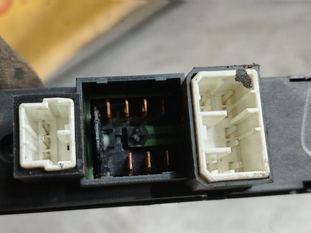 Блок кнопок HV4HMC Fiat Palio - Фото 5
