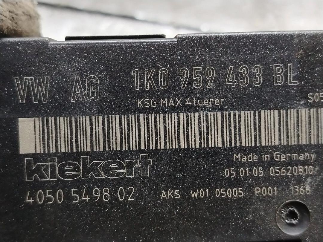 Блок комфорта SK0WF5 Volkswagen Touran - Фото 3