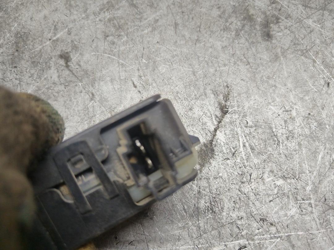 Активатор замка крышки топливного бака W7ZA2L Volvo S40 - Фото 4