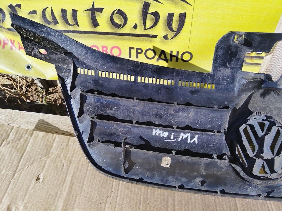 Решетка радиатора 6C3706 Volkswagen Touran купить