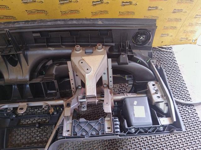 Панель передняя салона (торпедо) JEINC0 Citroen C5 undefined