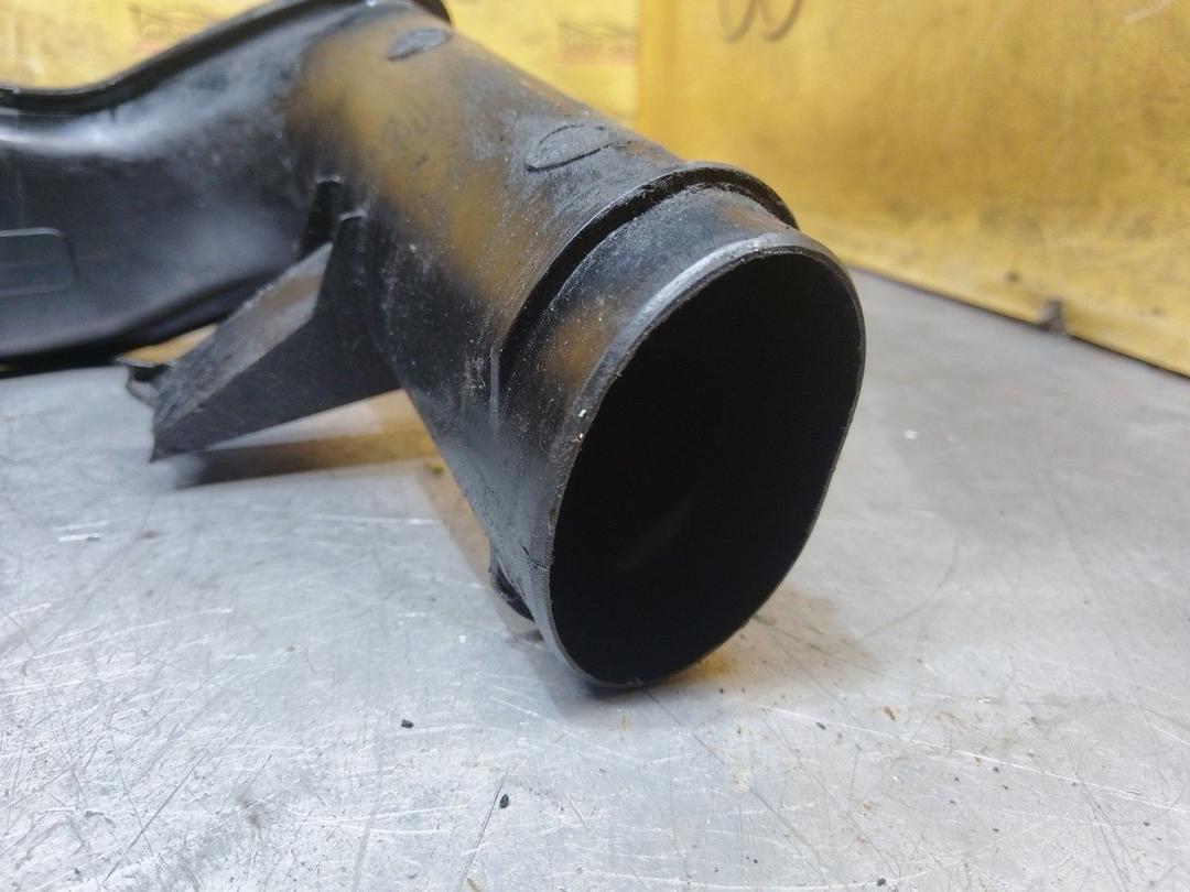 Патрубок интеркулера JGY0GR Peugeot 307 купить с доставкой