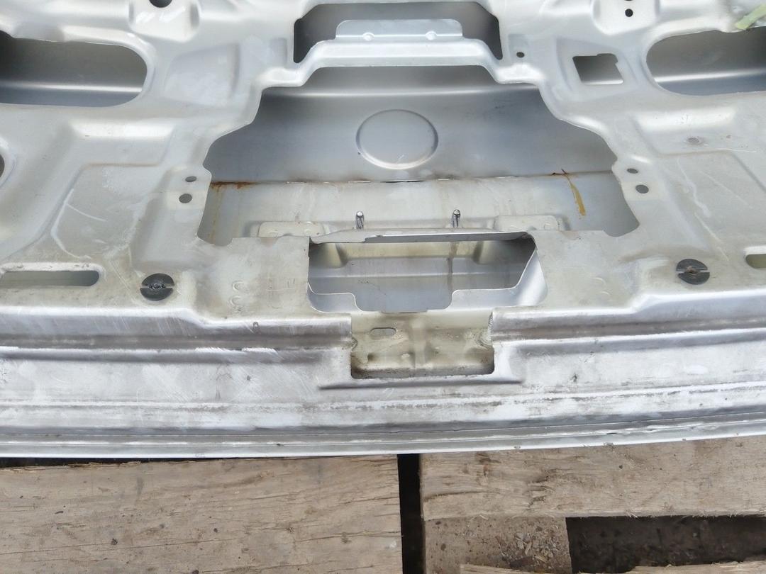 Крышка багажника (дверь 3-5) 9IAS6G Volkswagen Passat undefined