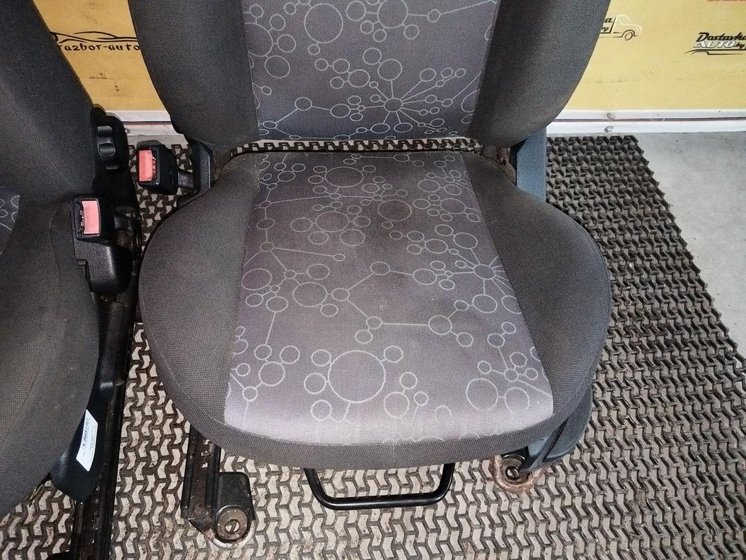 Салон (комплект сидений) H5CM7S Ford Fiesta купить в магазине запчастей бу