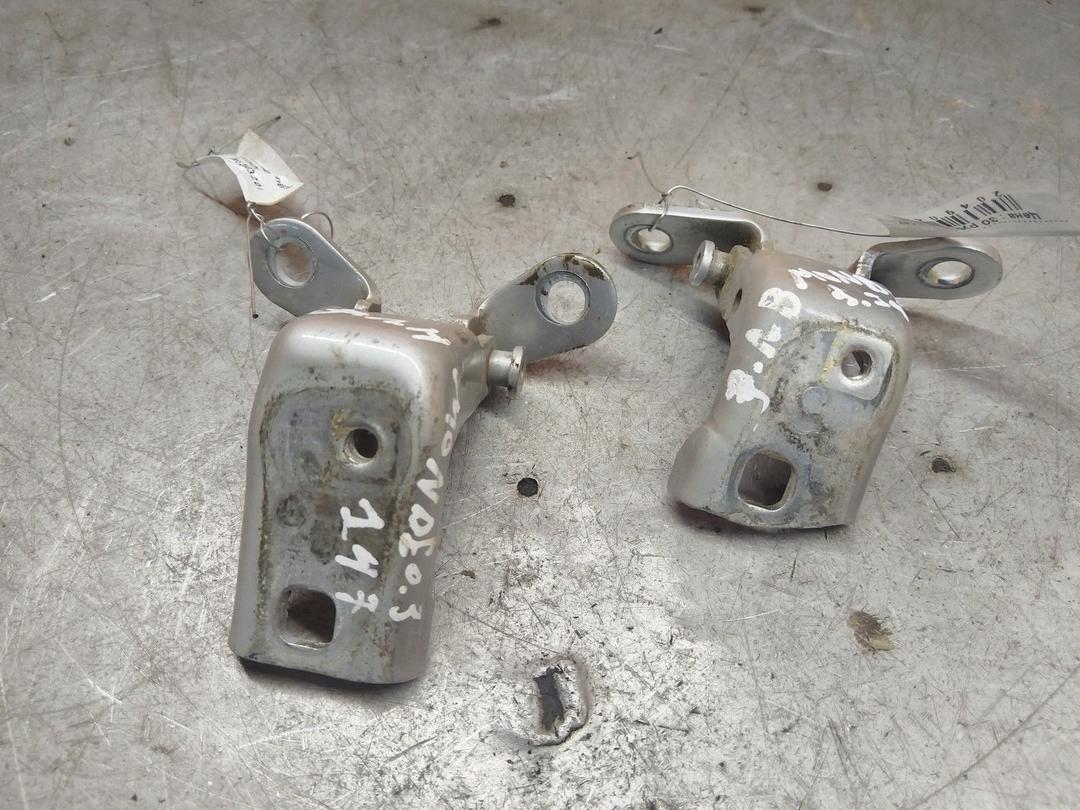 Петля двери задней левой 6XOA2V Ford Mondeo - Фото 1