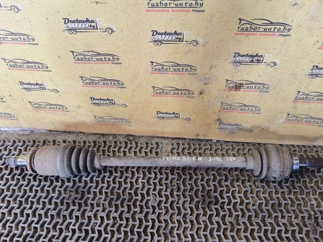 Полуось задняя (приводной вал, ШРУС) CDN7CT Subaru Forester undefined