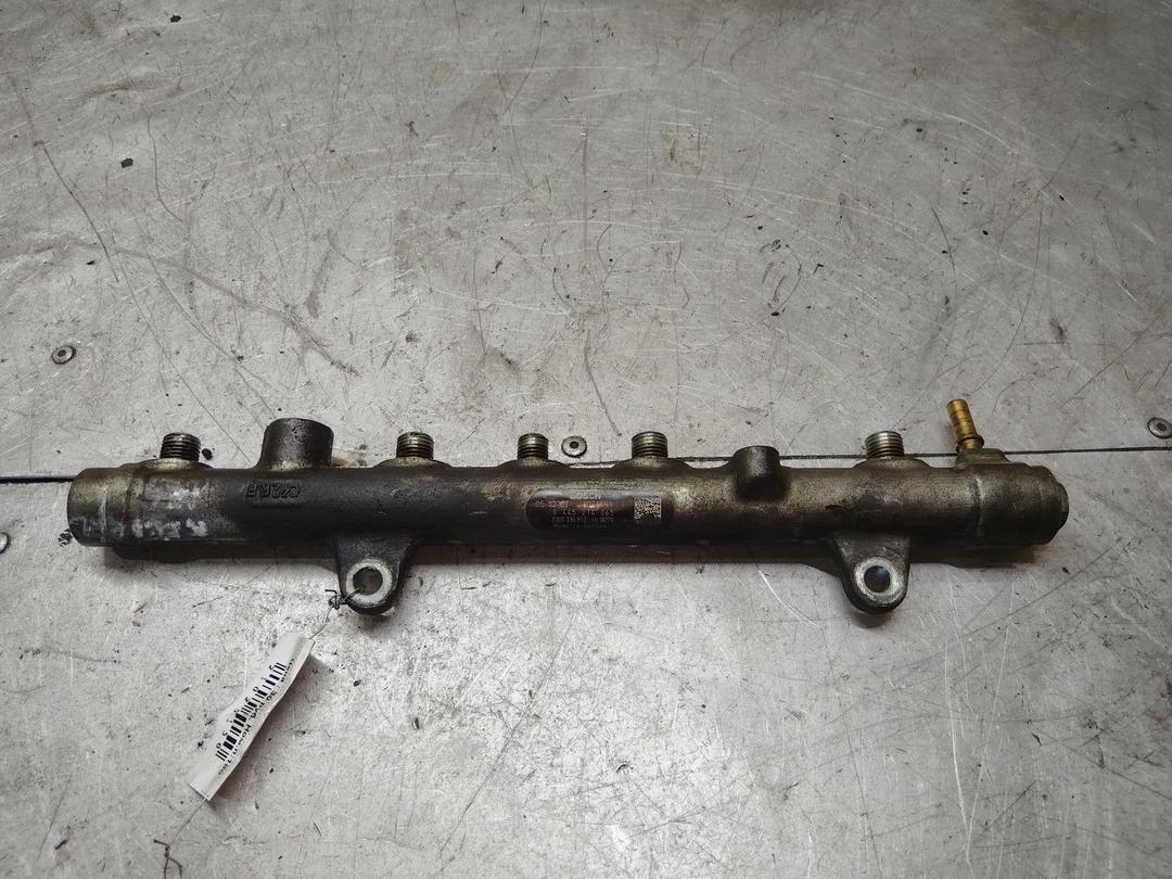 Топливная рампа Q8FPYG Renault Espace