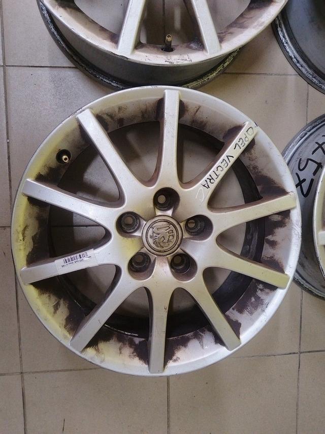 Диск литой R16, 5x110 Opel Vectra 2002 ZE89ZA ZE89ZA Opel Vectra купить на авторазборке