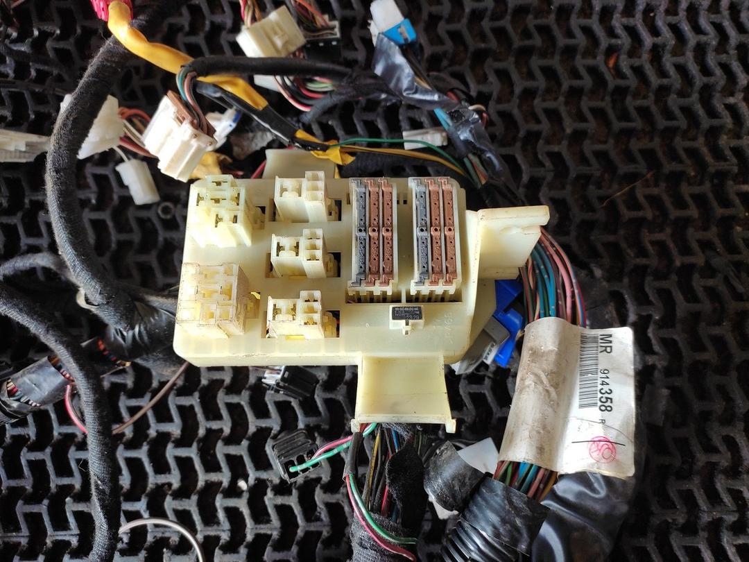 Проводка салона 10OU5N Mitsubishi Space Star купить на авторазборке