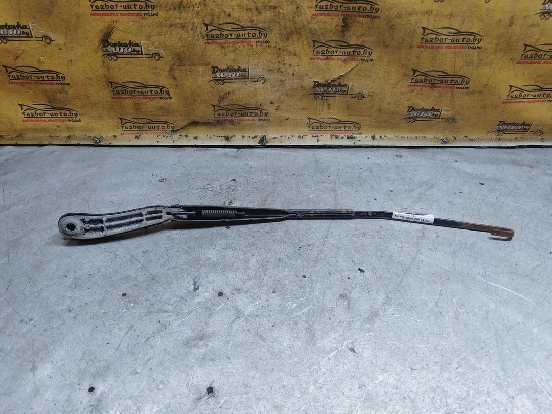 Щеткодержатель (поводок стеклоочистителя, дворник) U7SGH7 Renault Laguna купить в магазине запчастей бу