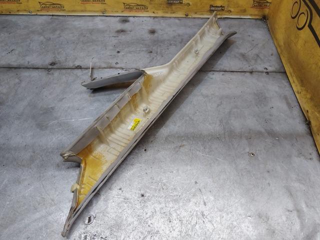 Обшивка стойки передней правой 8IJ990 Hyundai Trajet купить