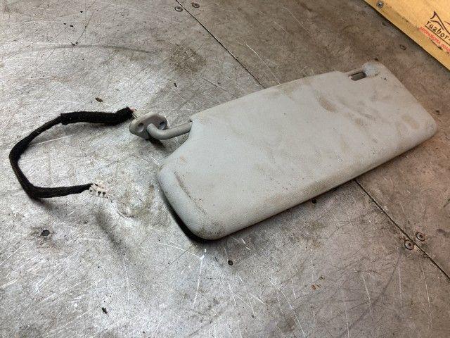 Козырек солнцезащитный 7GH6ZE Volvo V40 undefined