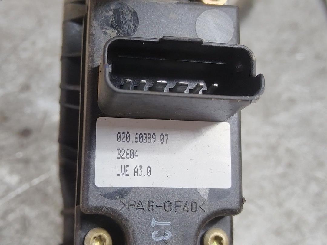 Стеклоподъемник электрический задний правый Q2AYI6 Citroen C8 - Фото 7