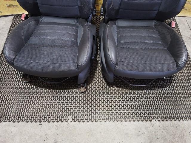 Салон (комплект сидений) JLX0D5 Ford Mondeo undefined