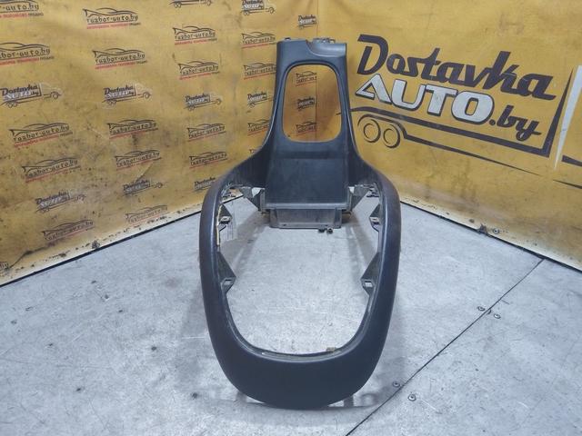 Консоль салона (кулисная часть) I79UO5 Mitsubishi Carisma купить на авторазборке