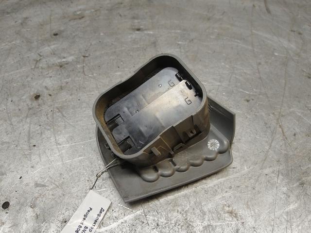 Дефлектор обдува салона SN7YPR Peugeot 806 купить