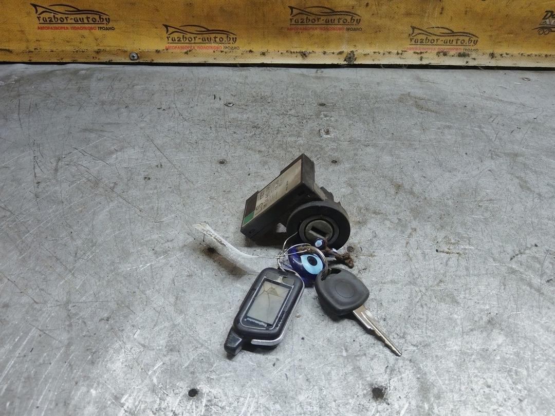 Замок зажигания R87L31 Opel Zafira