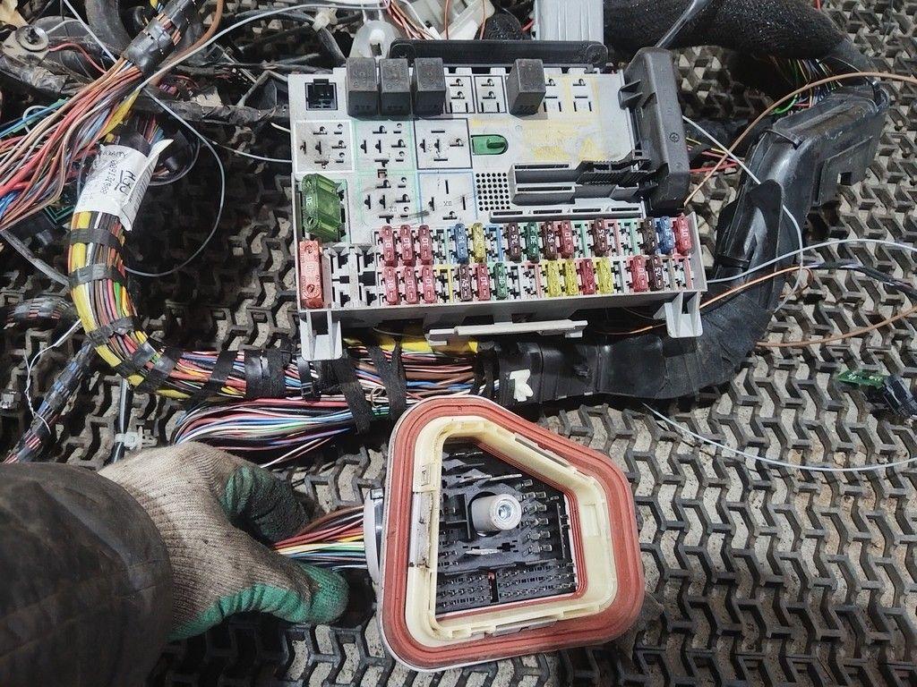 Проводка салона XUNZU5 Opel Astra - Фото 3