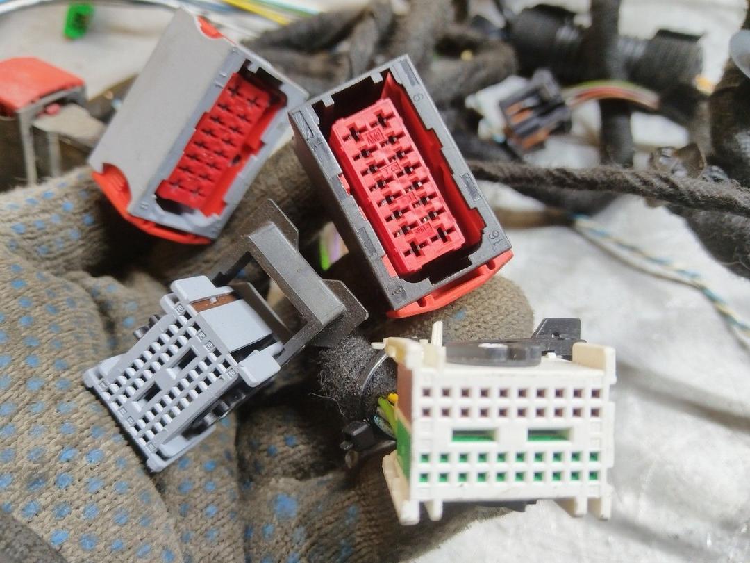 Проводка салона LV75N5 Citroen C3 купить в магазине запчастей бу