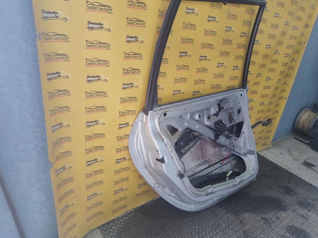 Дверь задняя левая GT86UK Renault Espace купить
