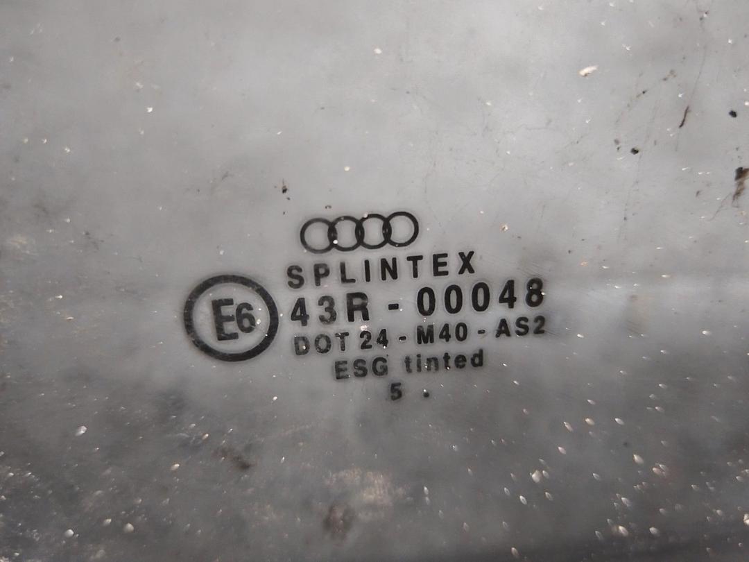 Стекло двери задней левой MNRFL2 Audi A4 купить с доставкой