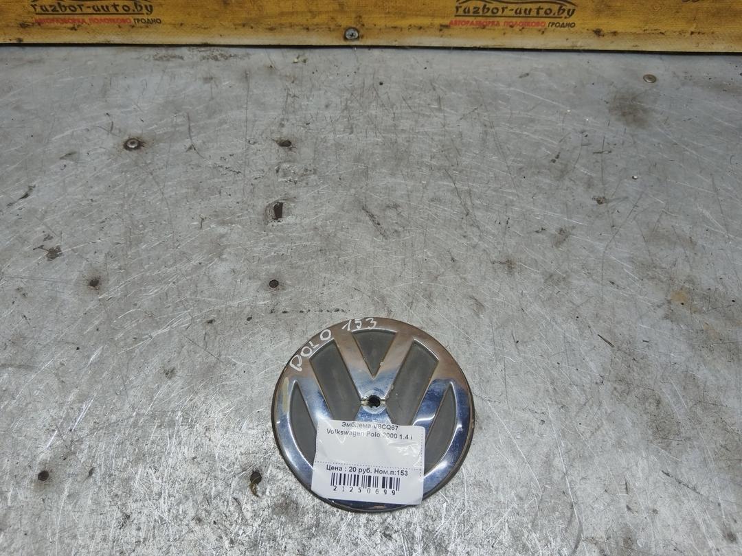 Эмблема V8CQ67 Volkswagen Polo