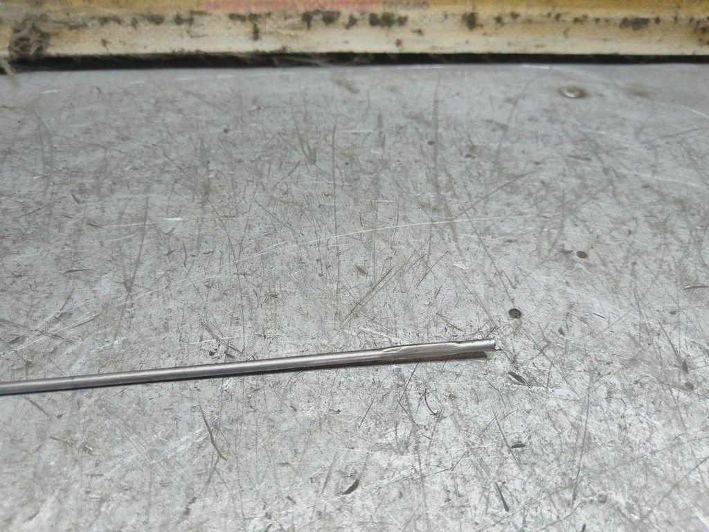 Щуп двигателя HXW47D Audi 80 - Фото 2