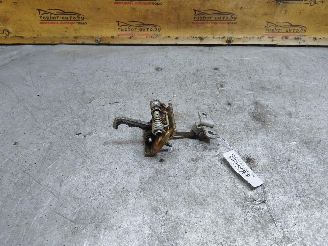 Ограничитель открывания двери передней PTP0W3 Peugeot 406