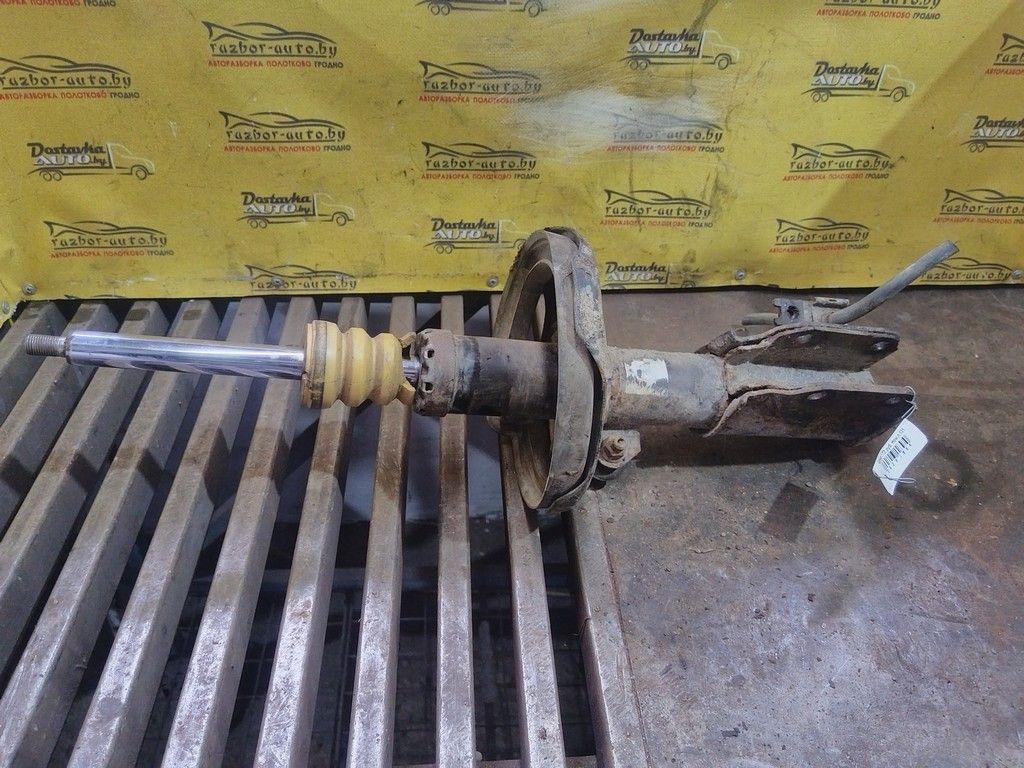 Амортизатор передний правый M3TC5B Mazda Premacy - Фото 3