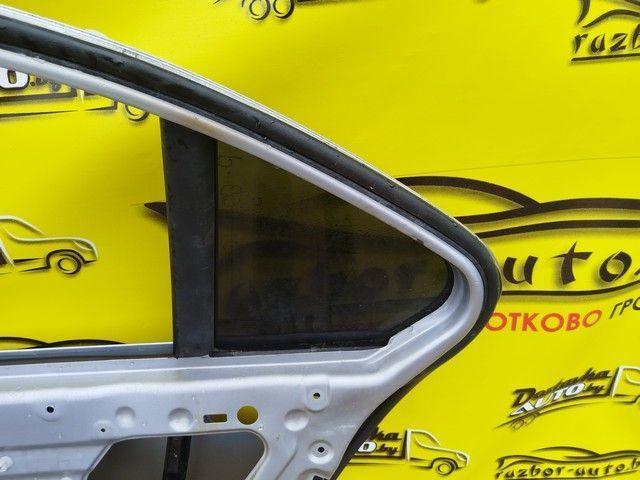 Стекло двери задней правой W01R6E Peugeot 607 купить с доставкой