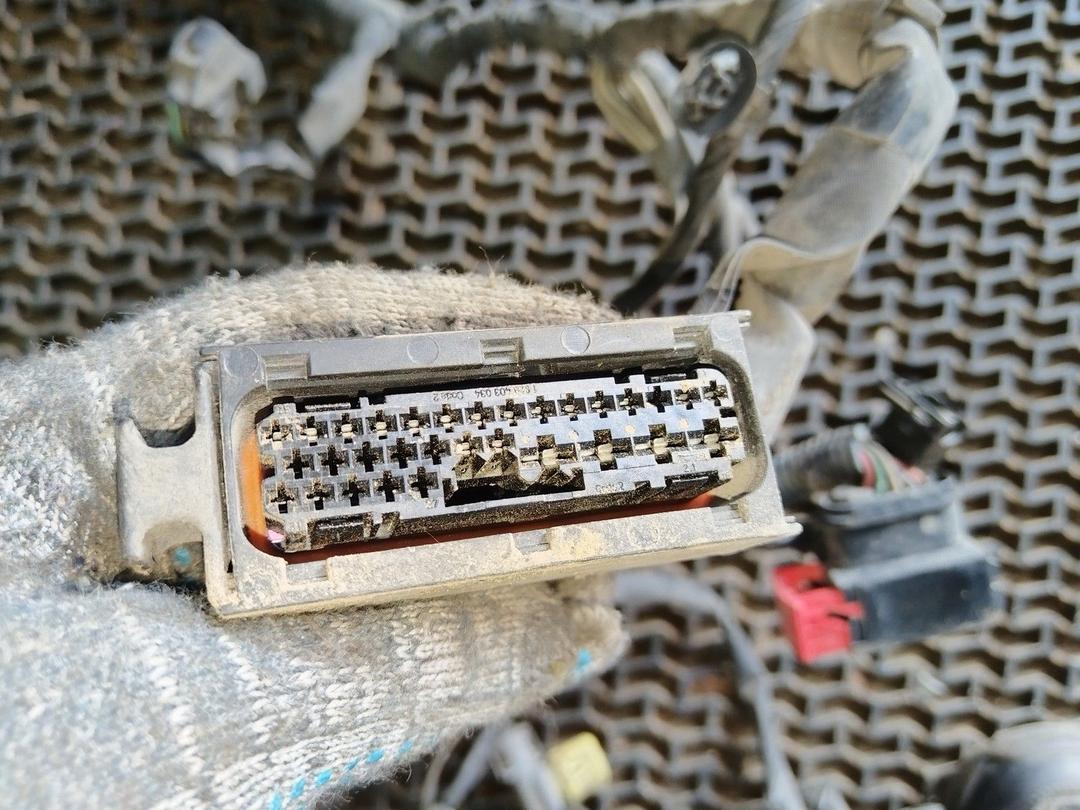 Проводка Y9UV42 Toyota Corolla - Фото 11