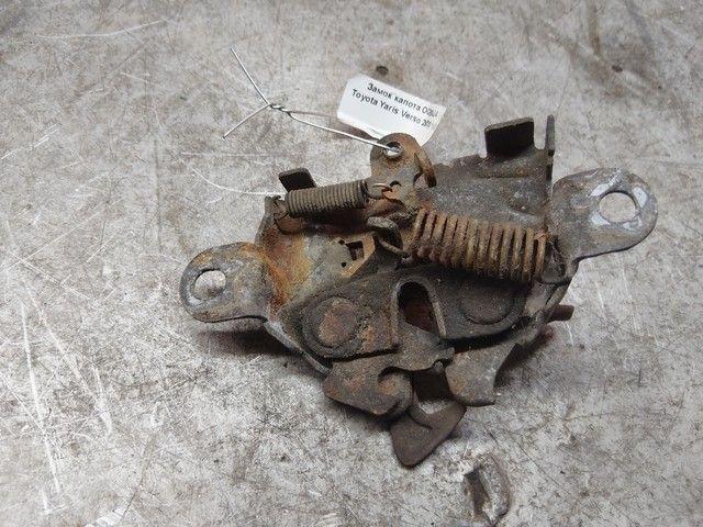 Замок капота OC98U4 Toyota Yaris Verso купить с доставкой