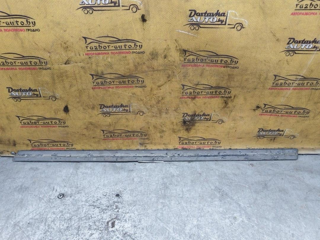 Молдинг двери задней правой TXVT9R Skoda Fabia купить с доставкой