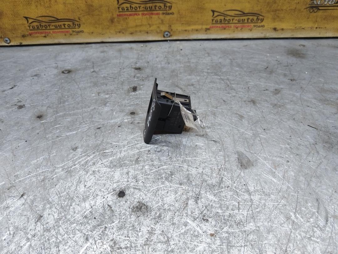 Кнопка стеклоподъемника заднего правого RLBZR4 BMW X5 E53 купить