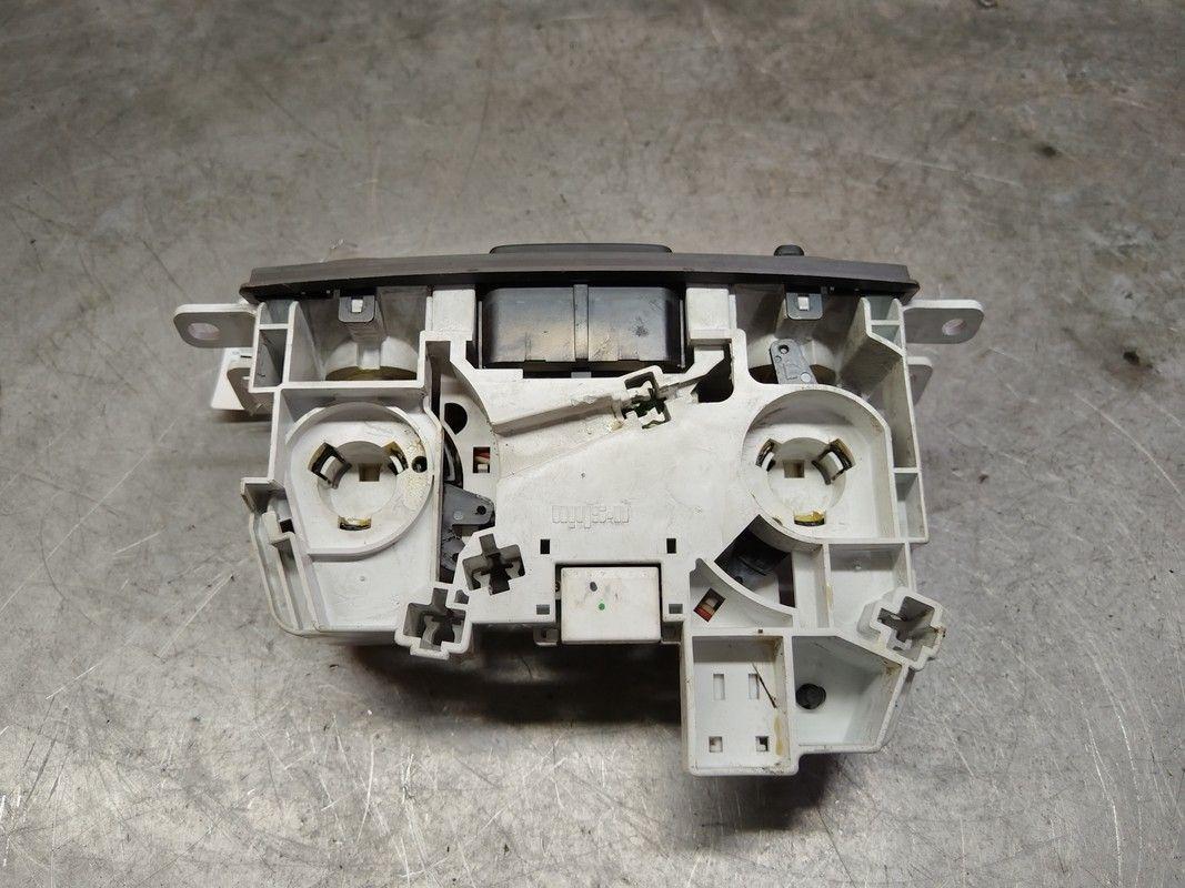 Блок управления печки/климат-контроля QP7N5F Mazda Premacy - Фото 4