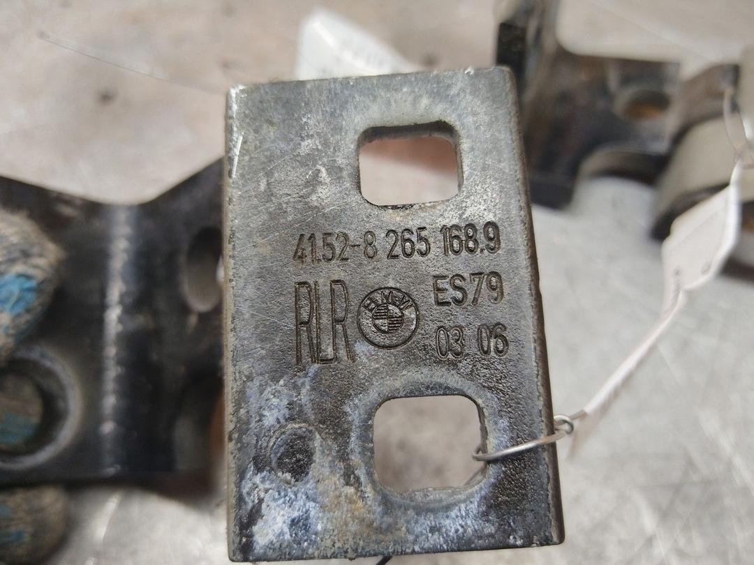 Петля двери задней правой VZC994 BMW X5 E53 - Фото 4