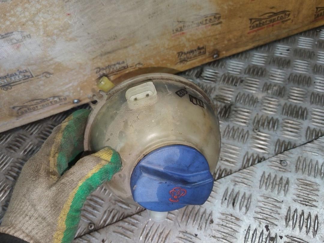 Бачок расширительный TUNBBR Volkswagen Golf - Фото 3