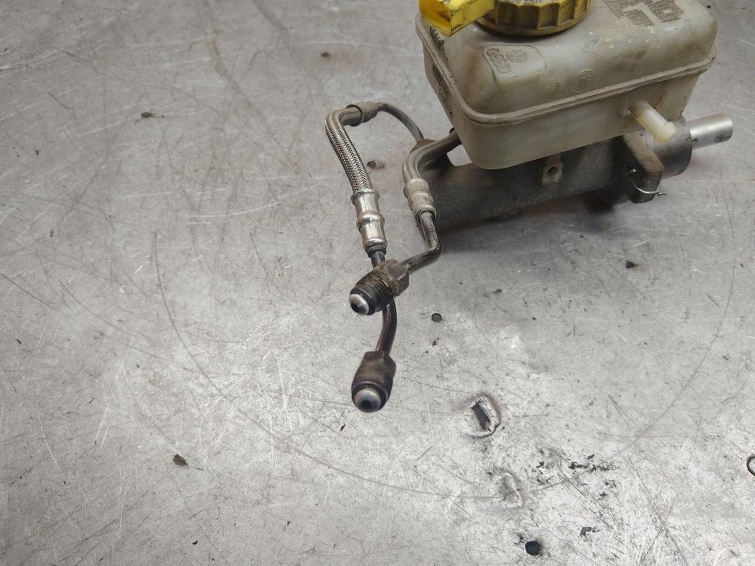 Цилиндр тормозной главный 0OAVKI Volkswagen Golf - Фото 3