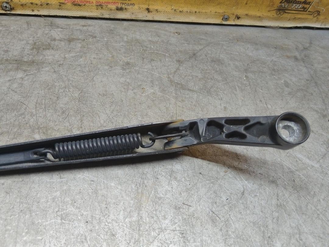 Щеткодержатель (поводок стеклоочистителя, дворник) 5C0DVN Toyota Corolla - Фото 4