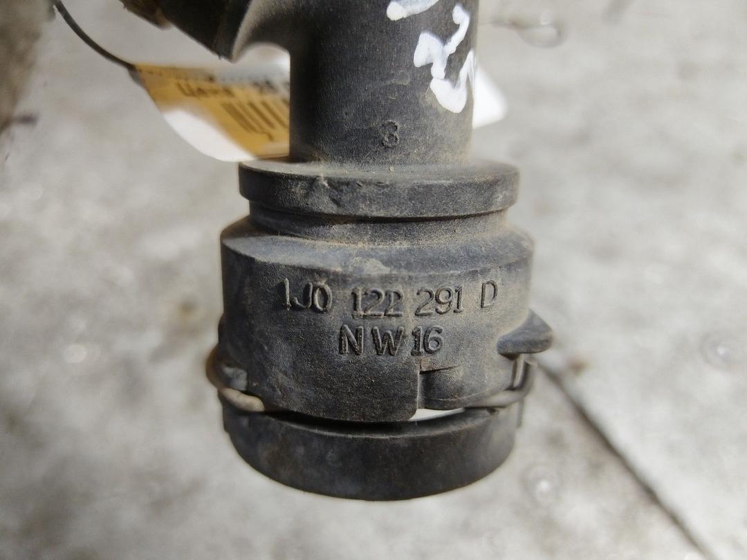 Патрубок отопителя (печки) OXLW1P Seat Toledo купить на авторазборке