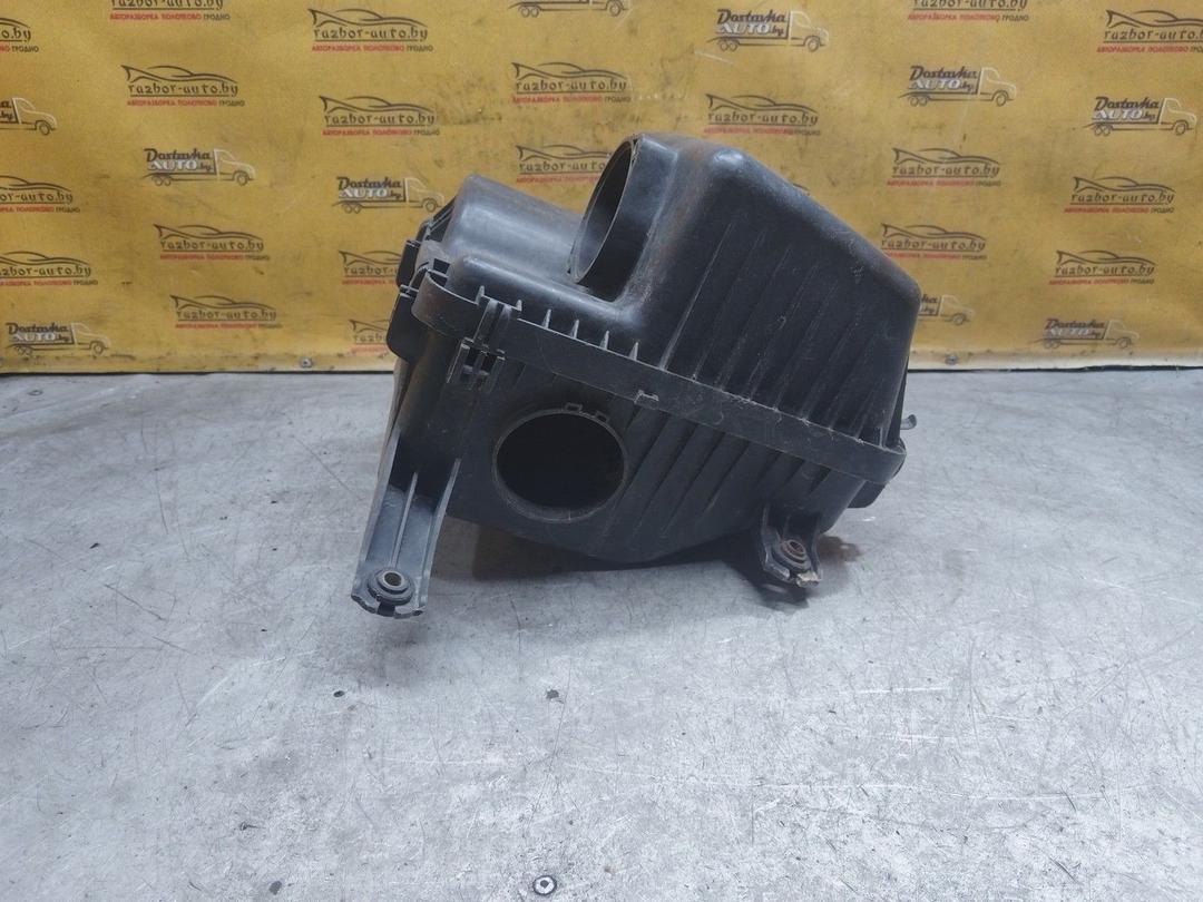 Корпус воздушного фильтра E6D3F6 купить на авторазборке