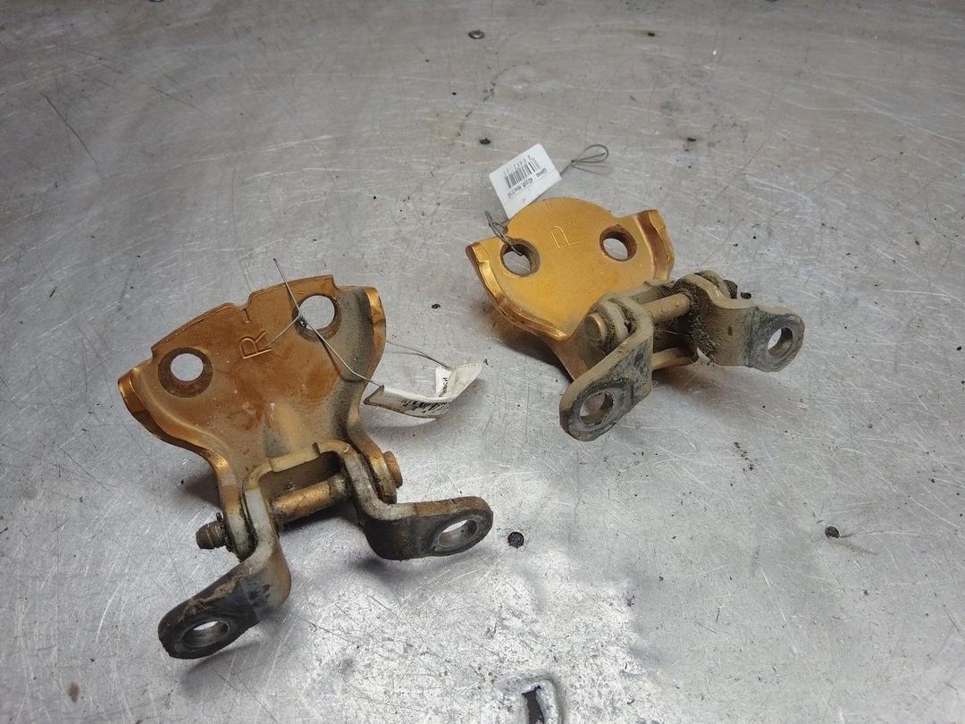 Петля двери задней правой KA36E0 Honda HR-V купить