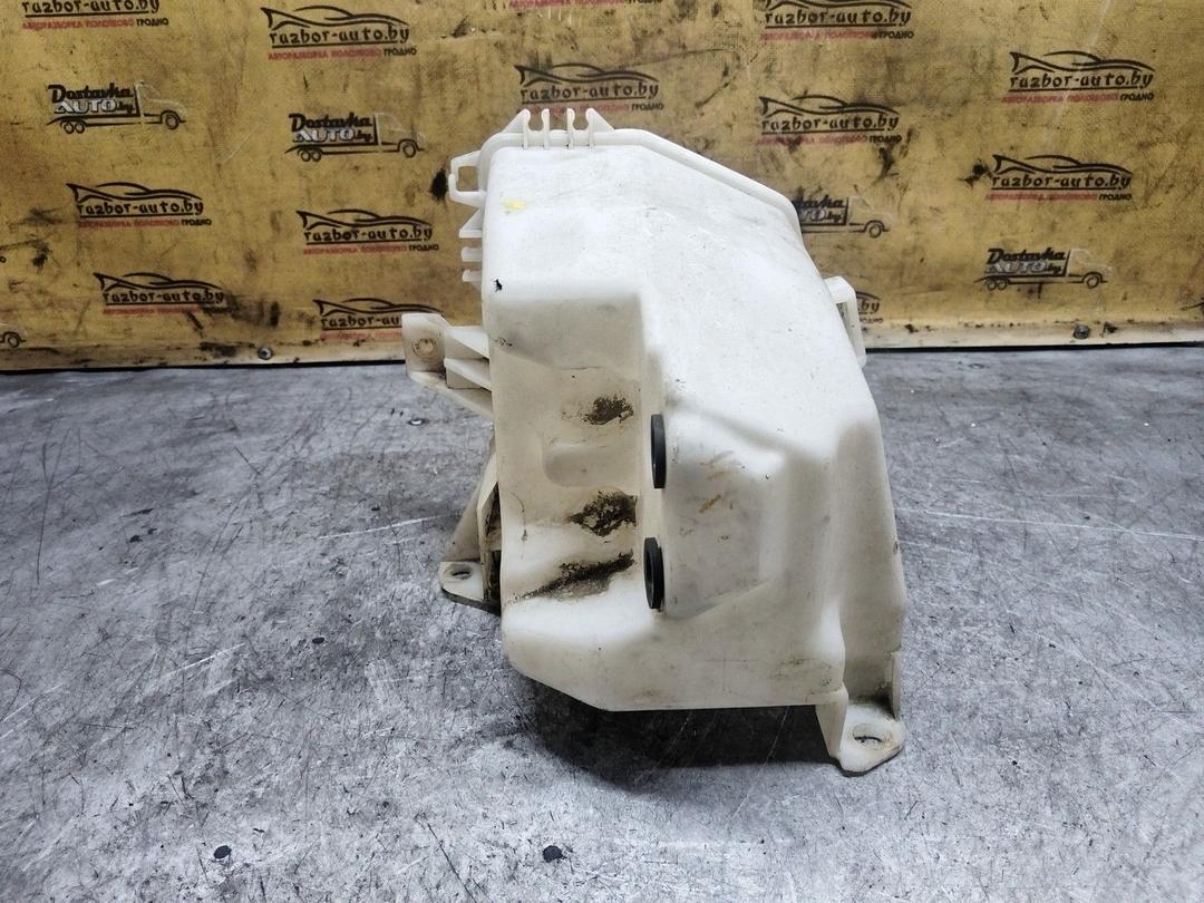 Бачок омывателя F4K1WM Nissan Almera купить на авторазборке